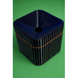 Popielniczka 3D do IQOS – nowoczesny model Cube | qdote3D